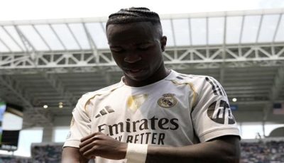 طريق مسدود.. ريال مدريد يجمد مفاوضات فينيسيوس