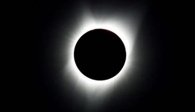 الأقصر تغرق في الظلام.. كسوف كلي للشمس يحول النهار إلى ليل