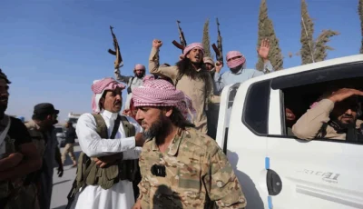 الصورة لا تؤكد دعم عشائر العراق للعرب في سوريا.. هي تعود لعام 2022.