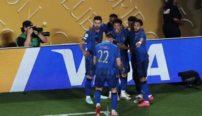 وزارة الرياضة تتدخل لحل مشكلة مشاركة الهلال في بطولة السوبر السعودي