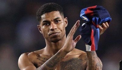 اخر لاعب إنجليزي ارتدى قميص برشلونة.. وماذا قدم للبارسا؟!
