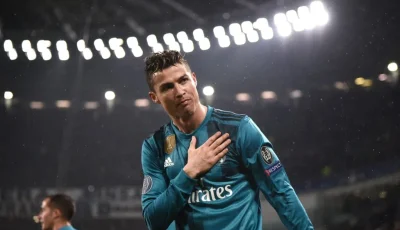 ما هو عدد المرات التي توج فيها كريستيانو رونالدو بلقب هداف دوري أبطال أوروبا؟