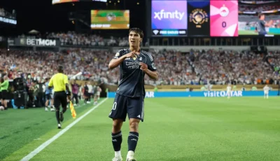 قميص جديد ونجوم متجددون.. من سيحمل رقم 9 في ريال مدريد؟