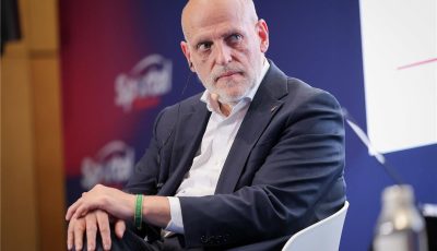 تيباس: أنا مشجع لـ ريال مدريد منذ طفولتي.. وسأواصل دفاعي عن الدوري الإسباني