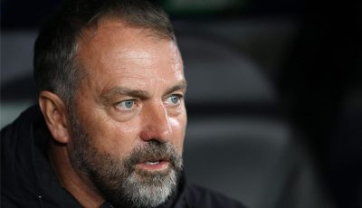 نال إشادة مساعدي أنشيلوتي.. برشلونة يجهز عرضًا للتعاقد مع صفقة برازيلية