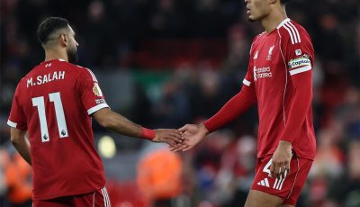 حكم مباراة ليفربول وآيندهوفن في دوري أبطال أوروبا