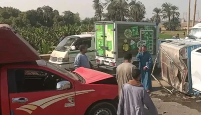 إصابة 4 أشخاص إثر إنقلاب سيارة أجرة فى جنوب الأقصر