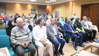 جلسة حوارية بقنا تناقش تأثيرات المناخ.. ومحافظ قنا يؤكد دعم تمكين المرأة