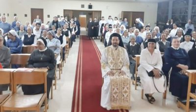 الأنبا باخوم يشارك في اجتماع اتحاد الراهبانيات النسائية بمصر