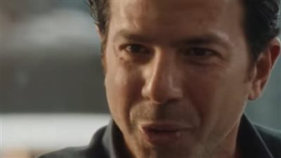 مسلس لعبة وقلبت بجد الحلقة 17.. ابتزاز عمر الشناوي بفيديوهات مع السكرتيرة