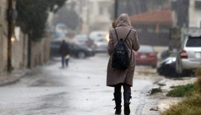 أجواء باردة وأمطار.. “الأرصاد” توضح طقس الساعات المقبلة