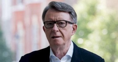 لندن تحقق جنائيا مع سفير بريطانيا السابق لدى واشنطن حول علاقته مع إبستين