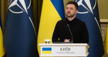 زيلينسكي: مستعدون لدعم الخطوات الرامية إلى تخفيف حدة التوتر