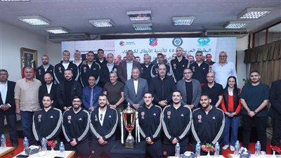 مجلس إدارة النادي الأهلي يكرم رجال كرة الماء بعد التتويج بالبطولة العربية