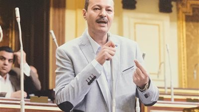 النائب حسين غيته يتقدم بطلب إحاطة بشأن التخبط الإداري والتعسف في تطبيق نظام «البكالوريا»