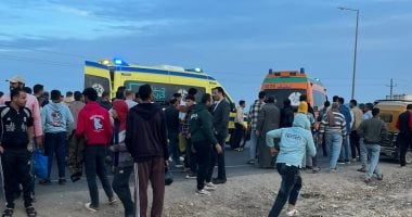 إصابة 5 أشخاص فى تصادم سيارتين بطريق أسيوط الصحراوى الغربى بالفيوم