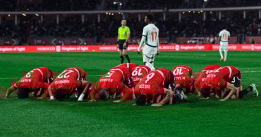 منتخب مصر يواجه السعودية وديًا الليلة في قمة عربية مثيرة