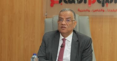 رئيس برلمانية الجبهة الوطنية: القيادة السياسية تدير المشهد بحكمة وتوازن