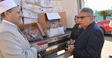 محافظ الدقهلية يستلم 5 أطنان من لحوم صكوك الإطعام لتوزيعها على الأسر الأولى بالرعاية