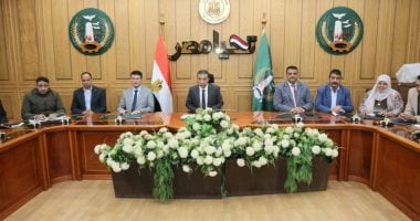محافظ المنوفية: الدفع بمنظومة العمل بملفات التصالح والتقنين وتقديم التيسيرات