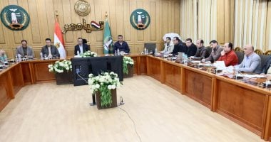 محافظ المنوفية يناقش معدلات أداء منظومة المتغيرات المكانية وملفات التصالح