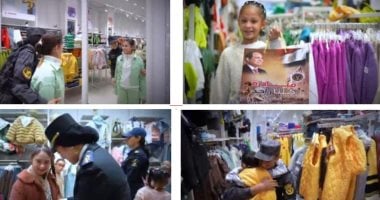 جبر الخواطر.. رجال الشرطة يرافقون الأيتام لشراء ملابس العيد