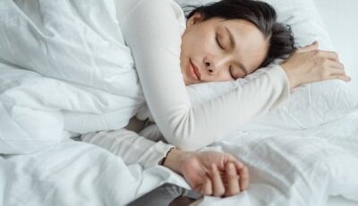 اليوم العالمى للنوم.. 4 أبراج فلكية تعشق الاسترخاء