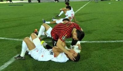 بكاء هستيري لـ”محمد شحاتة” داخل غرفة ملابس الزمالك بعد ضياع الكونفدرالية