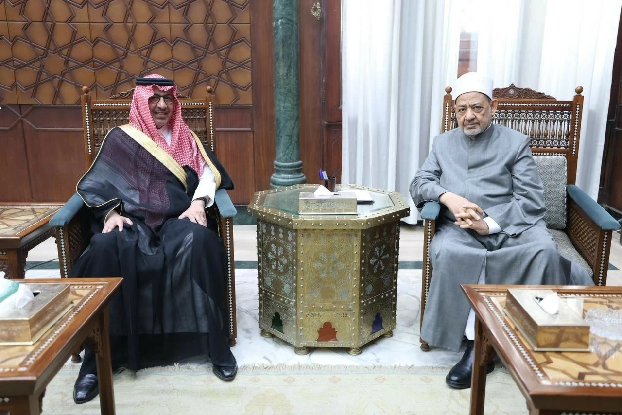 شيخ الأزهر يستقبل السفير السعودي ويؤكد تقديره للمملكة لحسن ترتيبات موسم الحج – أخبار السعودية