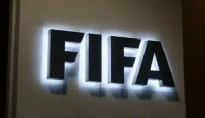 للمرة السابعة عشرة.. «فيفا» يوقف قيد الزمالك