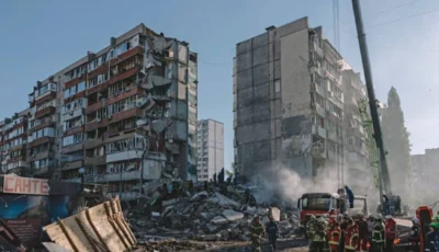 قتيل و31 جريحاً في ضربات ليلية واسعة على كييف