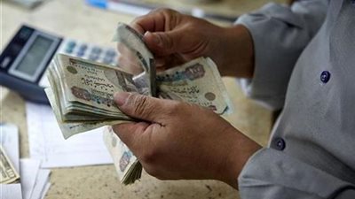 توجيهات رئاسية.. صرف معاشات شهر يونيو مبكرًا قبل عيد الأضحى