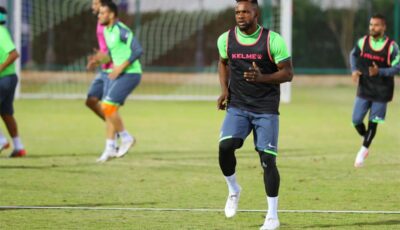أوستين أموتو: لاعب الأهلي عرض علي الانضمام لـ الزمالك.. وعليه أن يتعلم من مصطفى محمد