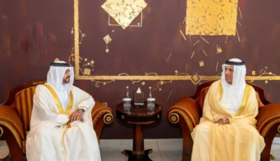 سعود بن صقر يرحّب بقنصل مملكة البحرين