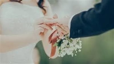 ربط الخلع بموافقة الزوج يعيدنا إلى “فيلم أريد حلاً”