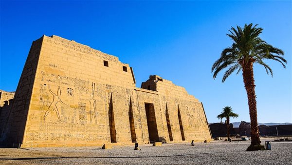 القاهرة 37 و”لهيب” الصعيد يشتد، درجات الحرارة المحسوسة اليوم الخميس بمدن مصر