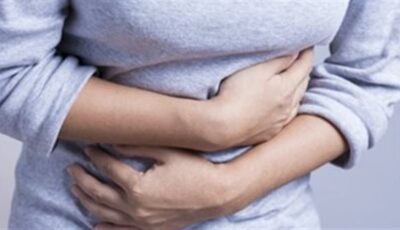 أعراض وأسباب قرحة المعدة وطرق العلاج