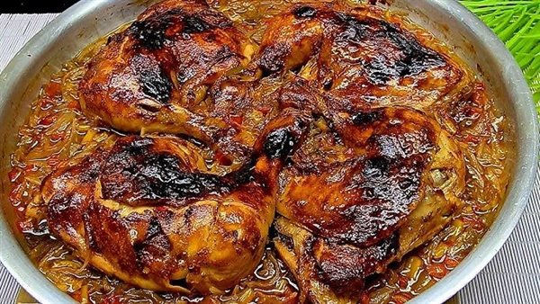 طريقة عمل صينية الفراخ بالبصل في الفرن