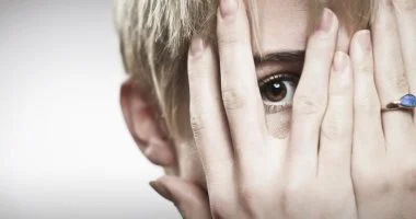 حالة امرأة لا تشعر بالذعر أبدا فى أشد المواقف رعبا.. ماذا قال العلماء