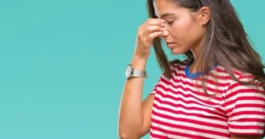 مش قلة النوم بس.. 10 أسباب صحية تجعلك تشعر بالتعب طوال الوقت