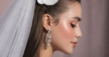 أخطاء تفسد مكياج العروس فى الصيف.. اعرفى إزاى تثبتيه لساعات طويلة