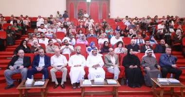 قصائد بإيقاعات عذبة ومواضيع أنسانية ووجدانية فى بيت الشعر