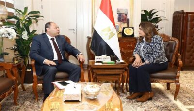 وزيرة التنمية المحلية تتابع الموقف التنفيذي للمشروعات التنموية بالصعيد