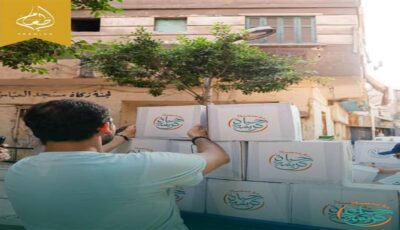 «حياة كريمة» توزع 20 ألف كرتونة غذائية على الأسر الأولى بالرعاية في المحافظات
