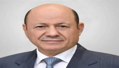 رئيس مجلس القيادة اليمني: ميليشيا الحوثي تقامر بمصالح الشعب لخدمة أجندات إيران