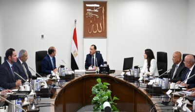 مدبولي يتابع تشغيل محطات الصرف الصحي بالعلمين الجديدة.. ويشدد على أهمية الاستفادة من المياه المعالجة