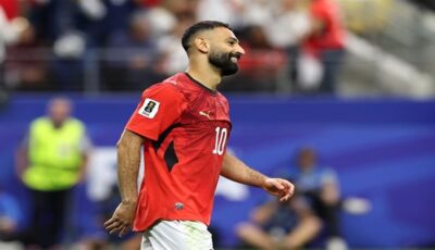 «عقد رعاية».. تحرك جديد من بشكتاش التركي لتمويل صفقة محمد صلاح