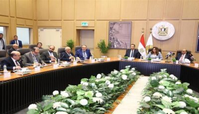 رئيس «محلية النواب» يطالب بمهلة لتوفيق أوضاع المحال بعد إطلاق منظومة التراخيص الرقمية