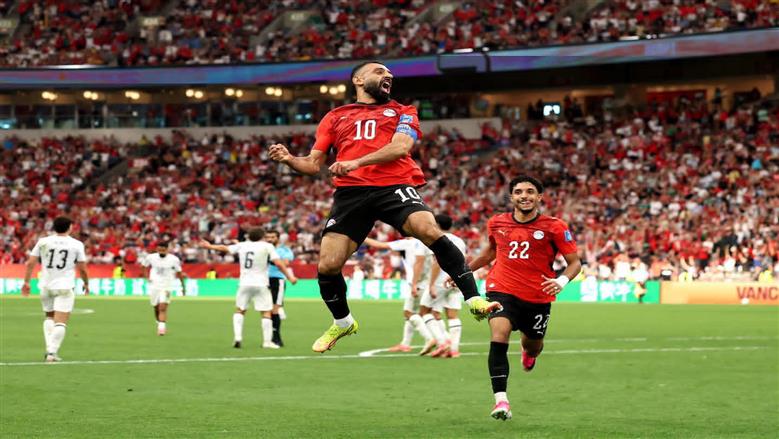 إيتاليانو يتحرك لإقناع محمد صلاح بقيادة مشروع بشكتاش الجديد