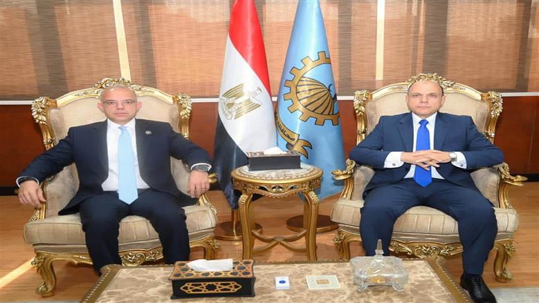 وزير الاستثمار ومحافظ الغربية يدرسان إنشاء مكتب لخدمات المستثمرين بالمحافظة